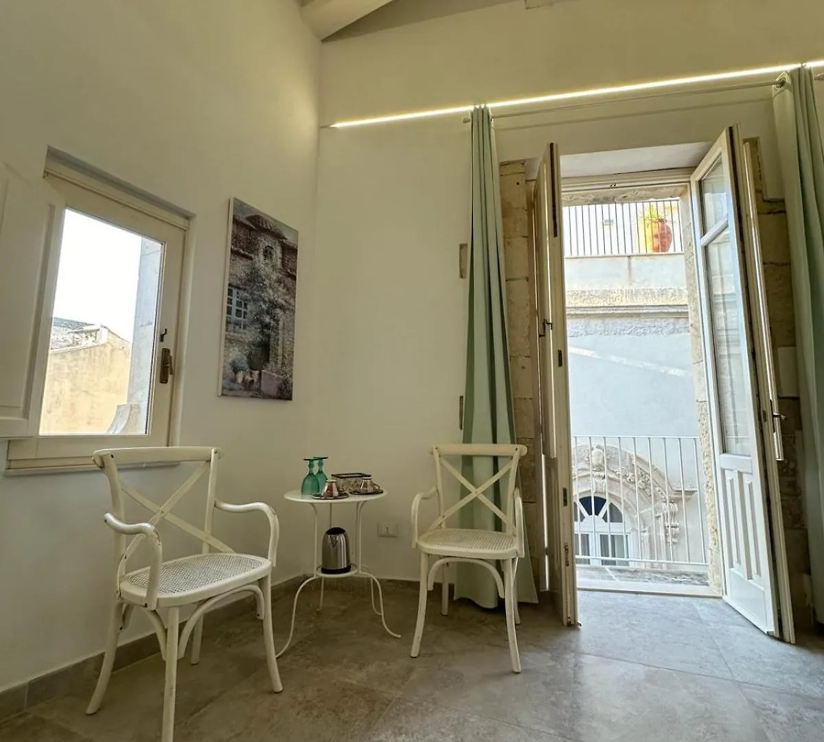 Arche Bed & Breakfast Syracuse