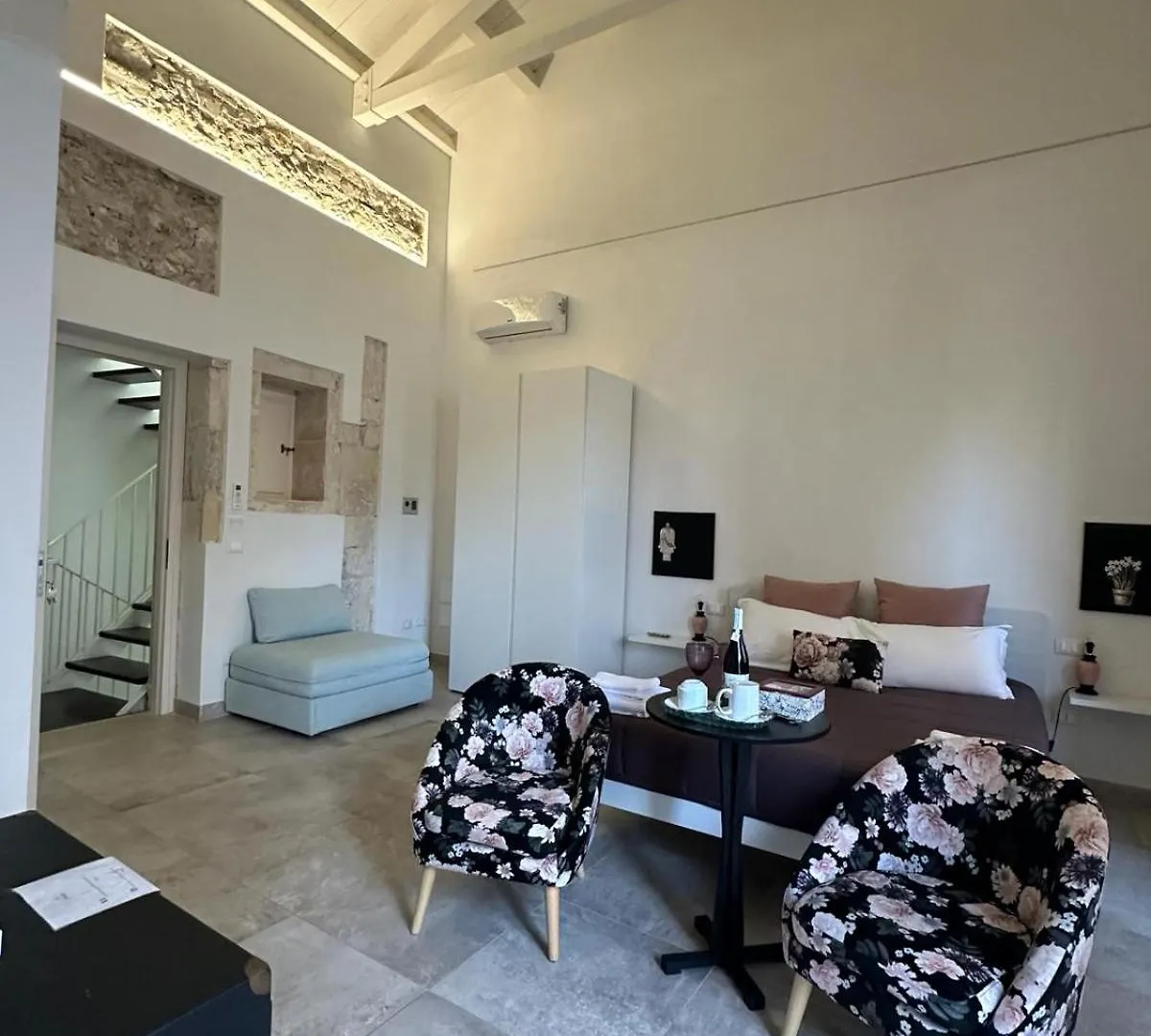 Arche Bed & Breakfast Syracuse